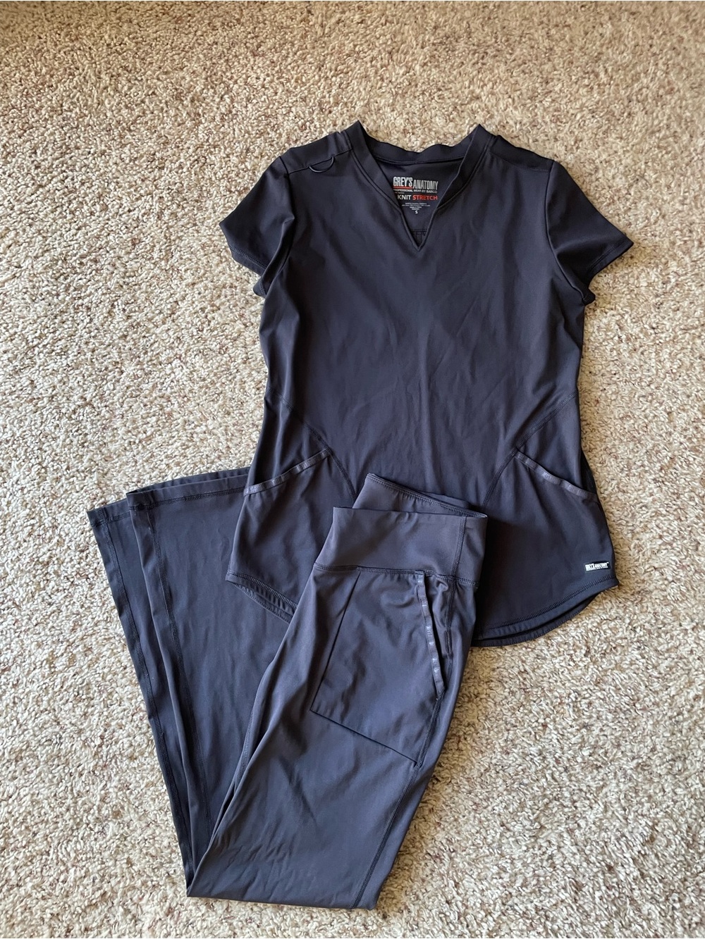 Grey's Anatomy Gray Scrub Set - Top & Pants Size Small